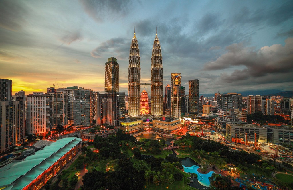 Petronas Twin Towers Sunset 3